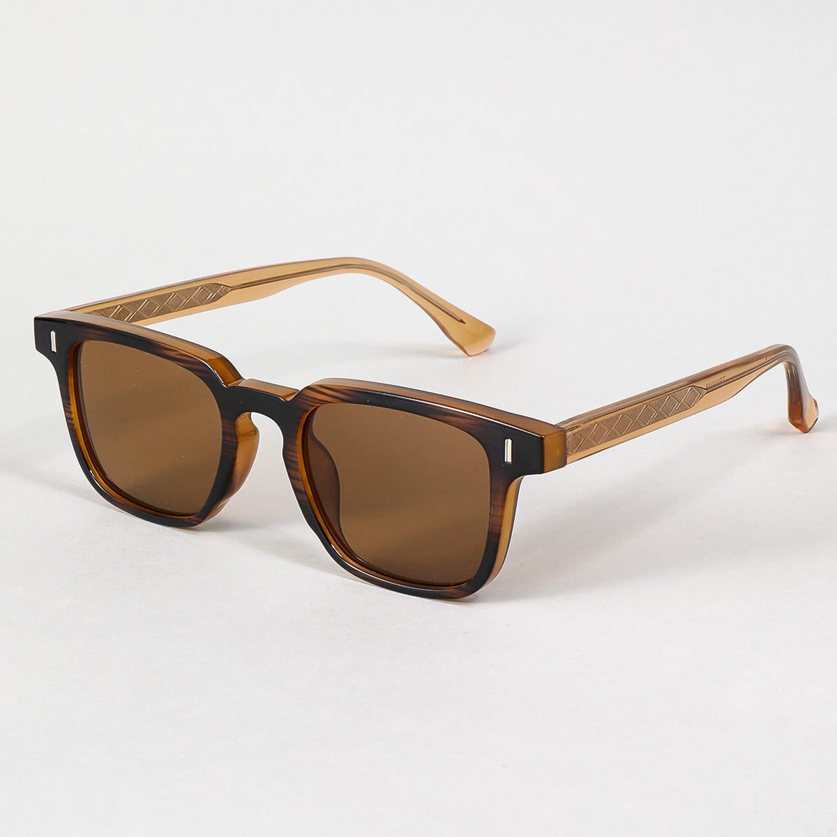 Damen Sonnenbrille im modernen statement Stil mit verstärktem Rahmen Karnz