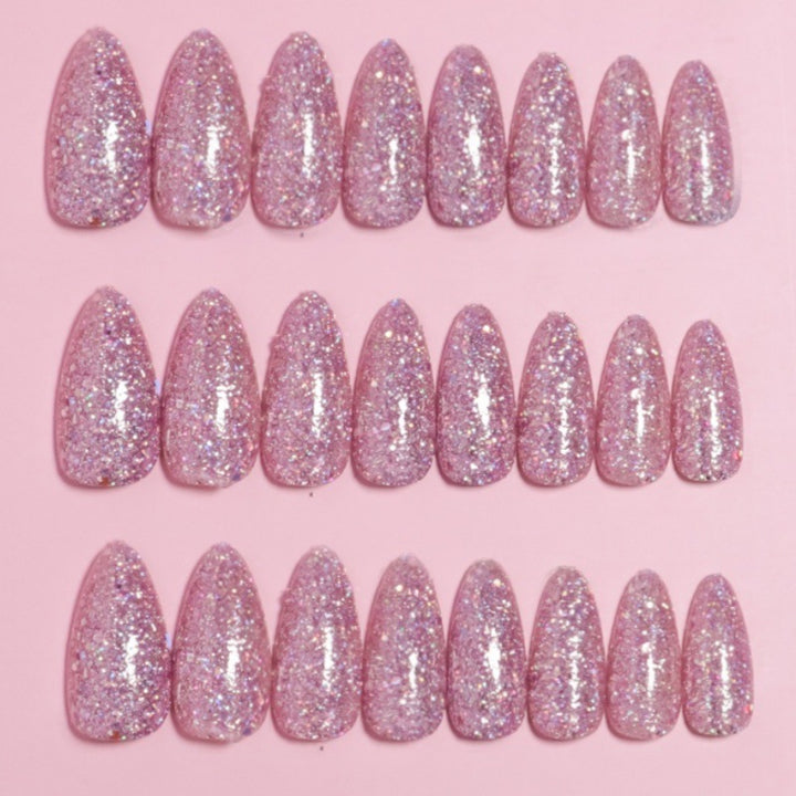 Glitzerndes mandelförmiges Press-On-Nagelset Karnz