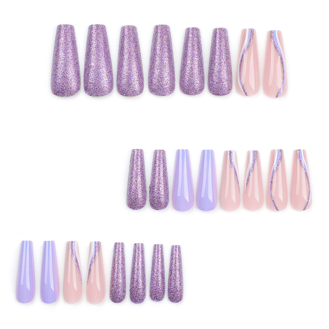 Glamouröse Stiletto-Nägel mit Glitzer- und Ombre-Design Karnz