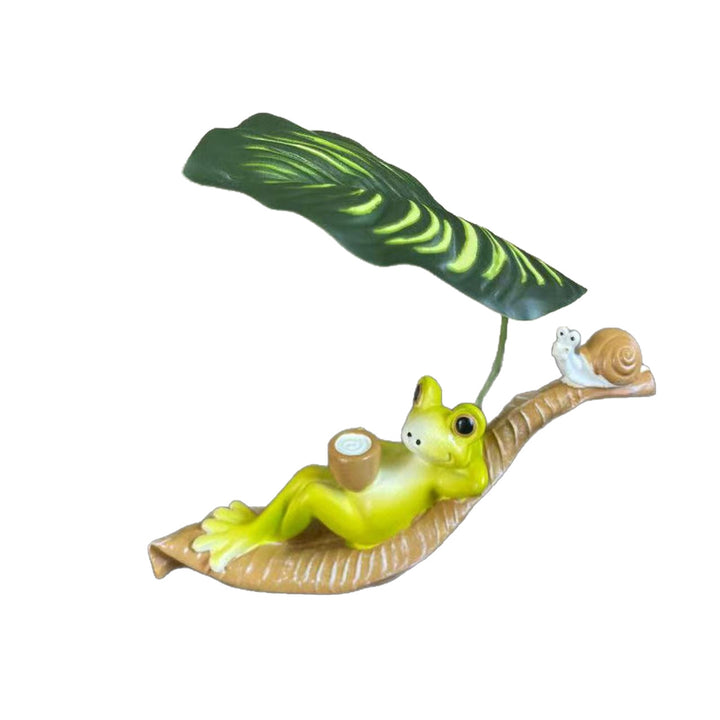 Lustige Froschfigur mit Blatt Deko Karnz