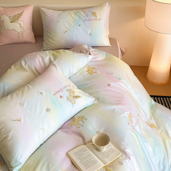 Pastell Einhorn Baumwollsatin Bettwäsche Set mit besticktem Dekokissen