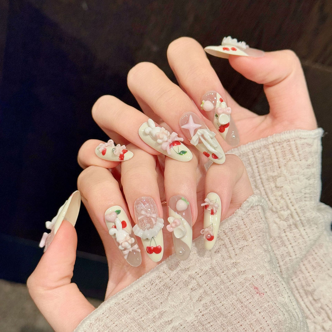 Dekorative Nagelkunst