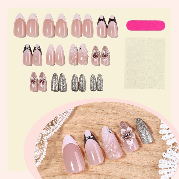 Elegante Kunstnägel Set Karnz