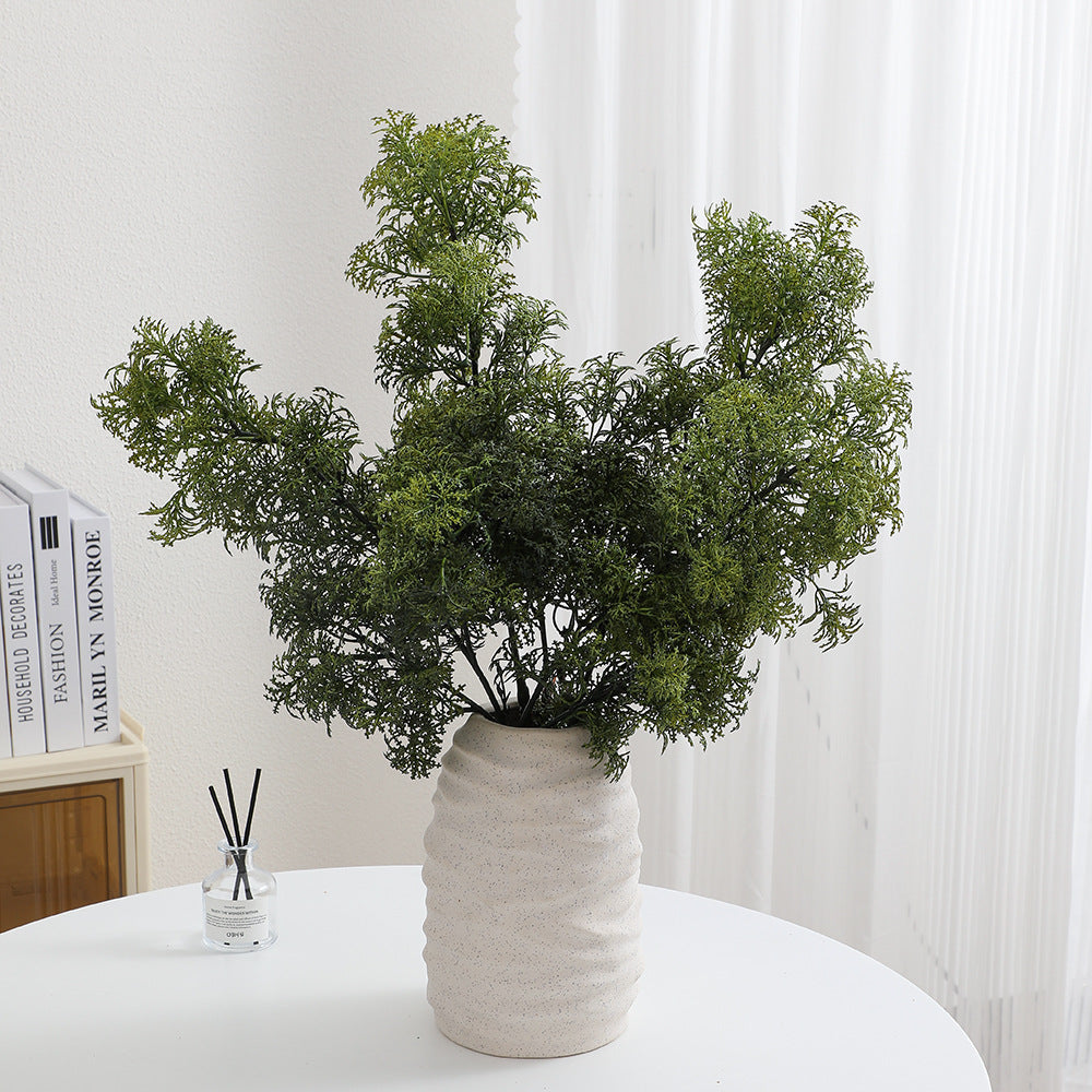 Künstlicher Blütenzweig mit filigranen lila Blüten Karnz