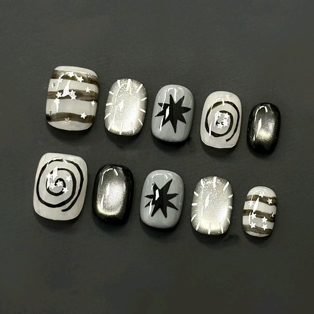 Künstlerisches Press-On-Nagelset mit geometrischen Designs Karnz