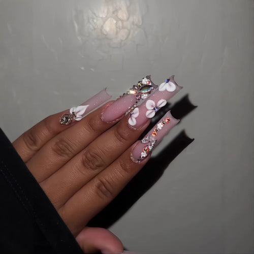 Luxus 3D Floral Press-On Nails Set Karnz