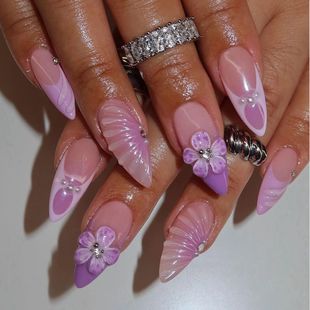 Elegante Gel-Nagelkunstverlängerungen Karnz