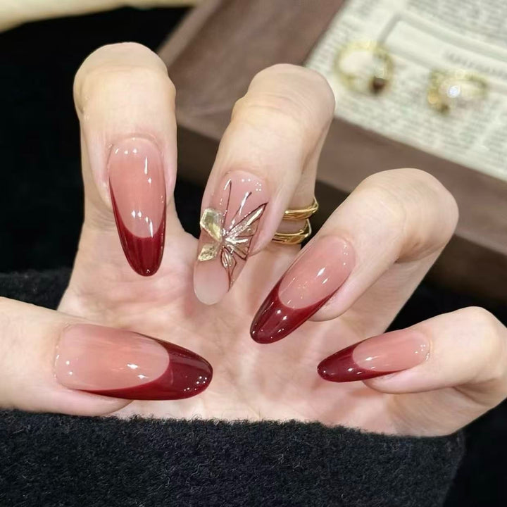 Kunstvolle Nageldesigns mit Katzenmotiv Karnz