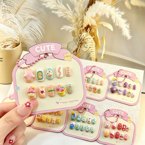 Kreatives Nagelkunstset mit Tropischen Designs Karnz