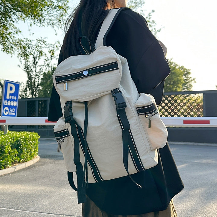 Vielseitiger Multi-Taschen Rucksack Karnz