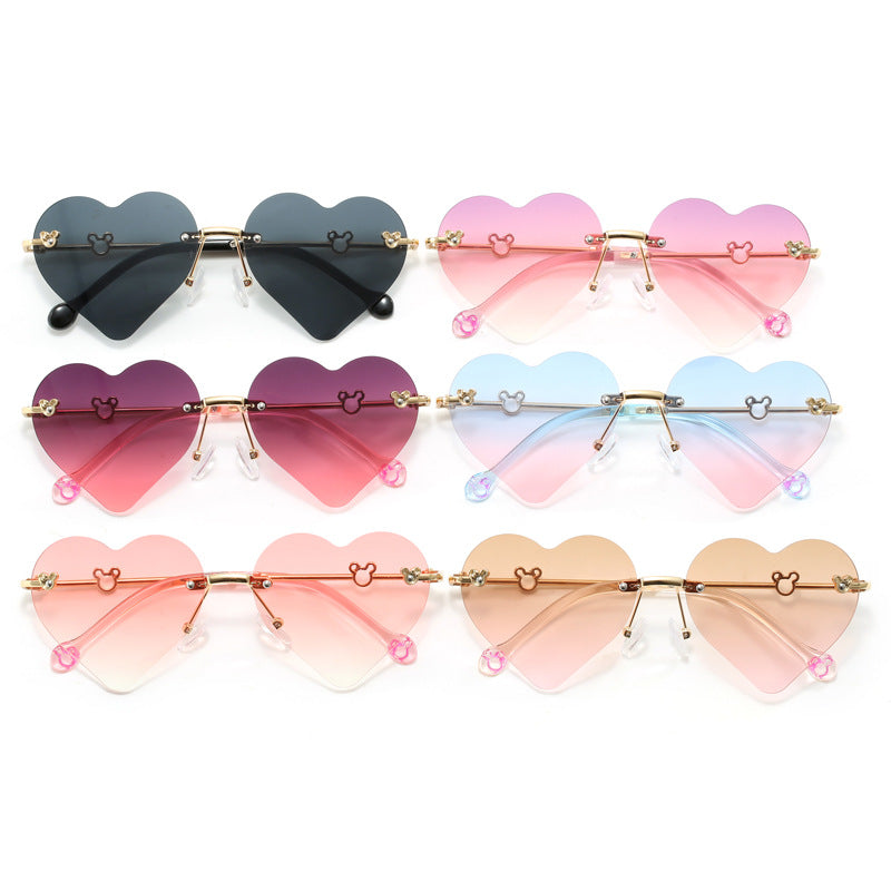 Damen Herzförmige Sonnenbrille mit verspiegelten Gläsern Karnz