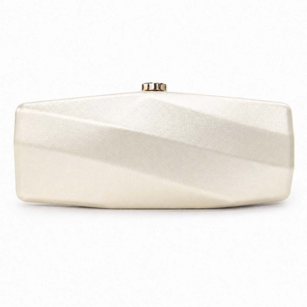 Elegante strukturierte Clutch