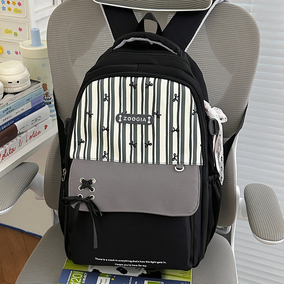 Verspielt bedruckter Rucksack Karnz