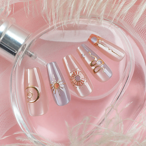 Elegantes Celestial Press-On Nagelkunst Set