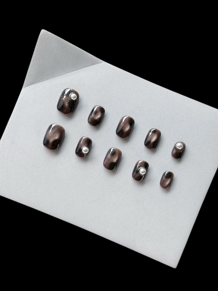 Künstlerisches Glänzendes Press-On Nagelset