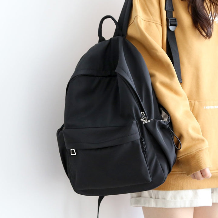 Praktischer Rucksack mit Innovativem Verschlusssystem Karnz