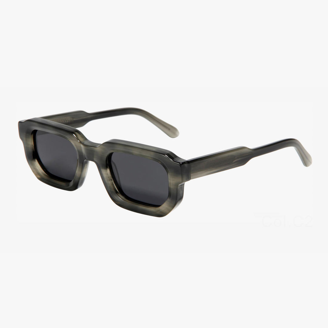 Damen Sonnenbrille im modernen geometrischen Design von Karnz
