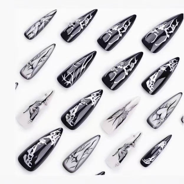 Künstlerische Stiletto-Nagelkunst
