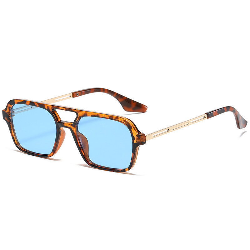 Damen Designer-Sonnenbrille mit elegantem transparentem Rahmen und gelben Gläsern Karnz