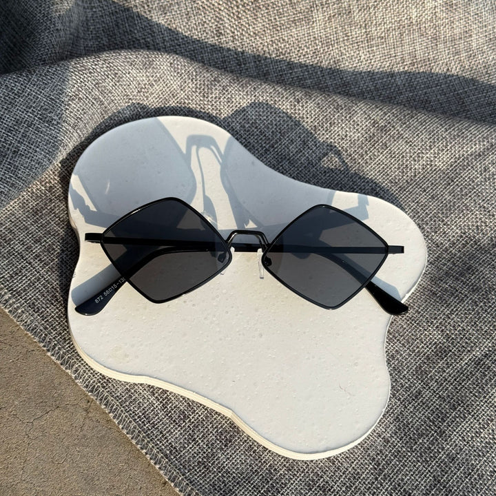 Geometric Frame Sunglasses Karnz