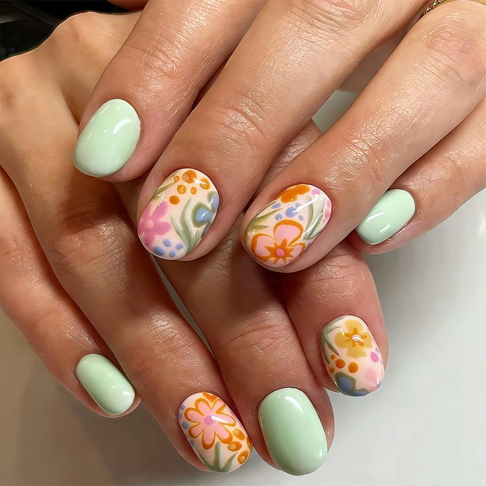 Floral Abstract Nail Art Karnz