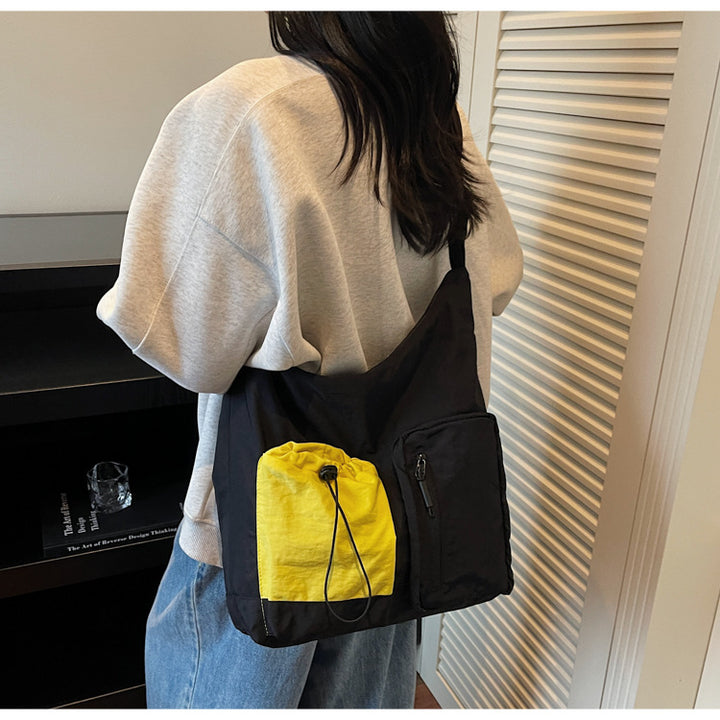 Praktische Mehrtaschen-Schultertasche Karnz