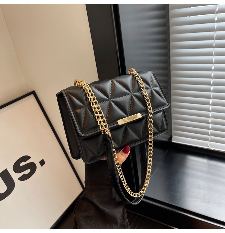 Gepolsterte Mini-Handtasche