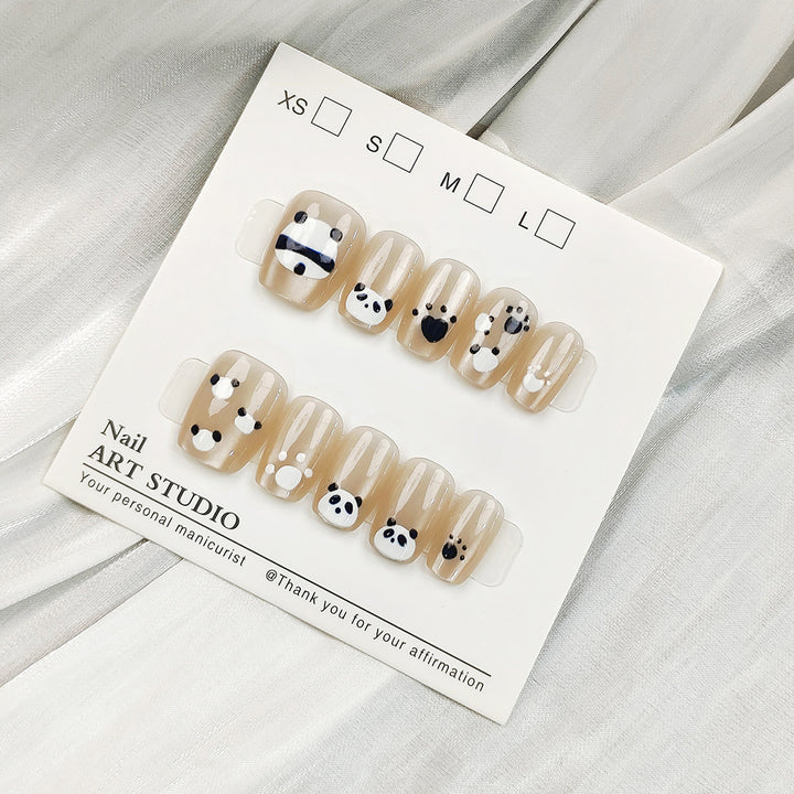Künstliche Nagelspitzen mit Schimmerndem Design Karnz
