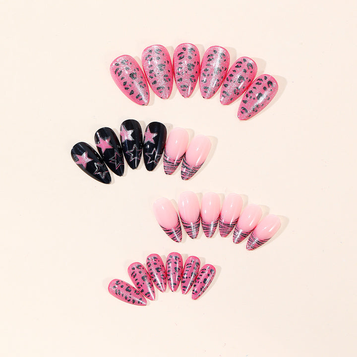 Künstlerisches Stiletto Nagelkunstset mit gemustertem Design Karnz