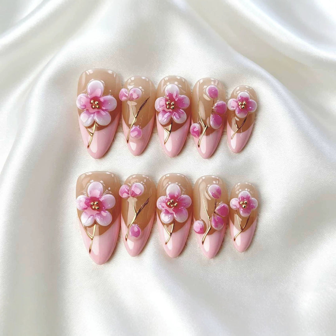Floral Press-On Nagelset mit elegantem Design