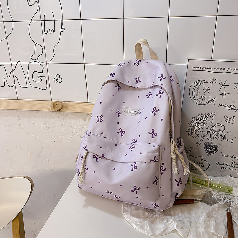 Verspielt gemusterter Rucksack