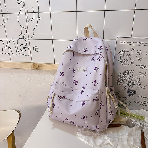 Verspielt gemusterter Rucksack