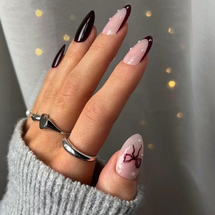 Künstlerisches Nagelveredelungskit