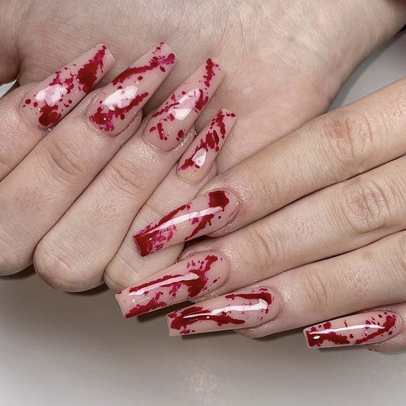 Künstlerische Blutbesprenkelung Nagelkunst Erweiterungen Karnz