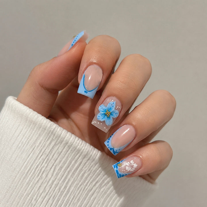 Blumenmuster Press-On Nail Art Karnz