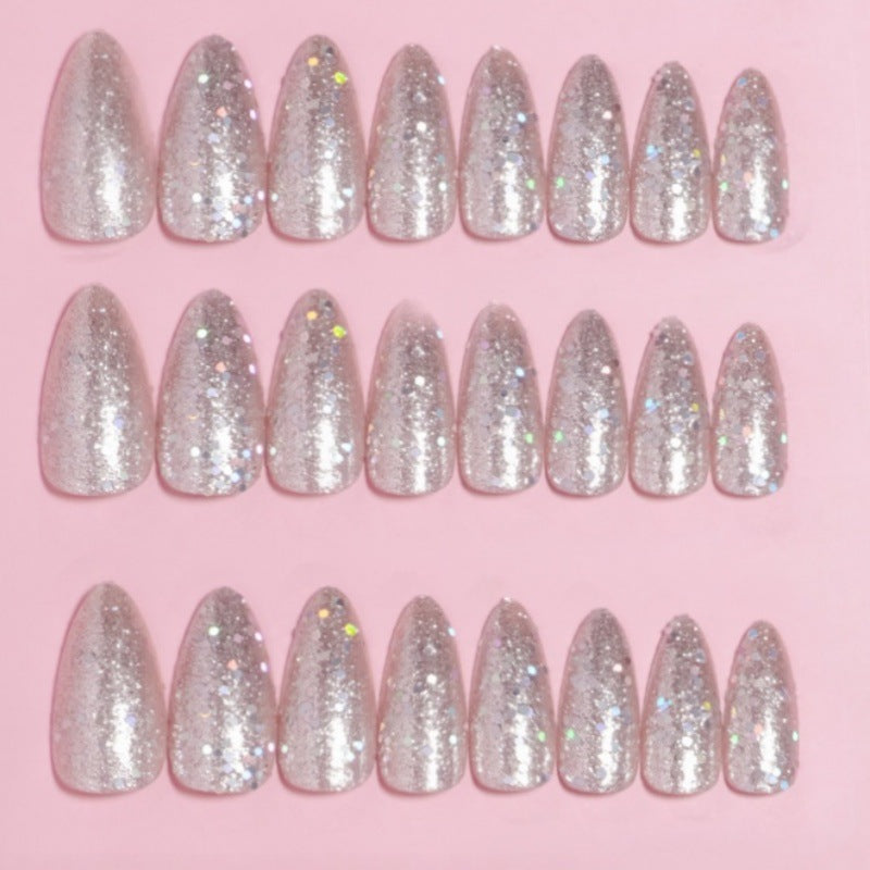 Glitzerndes mandelförmiges Press-On-Nagelset Karnz