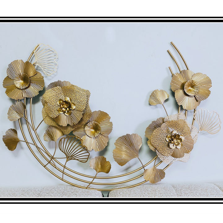 Dekorative Metallblumen-Wandskulptur Karnz