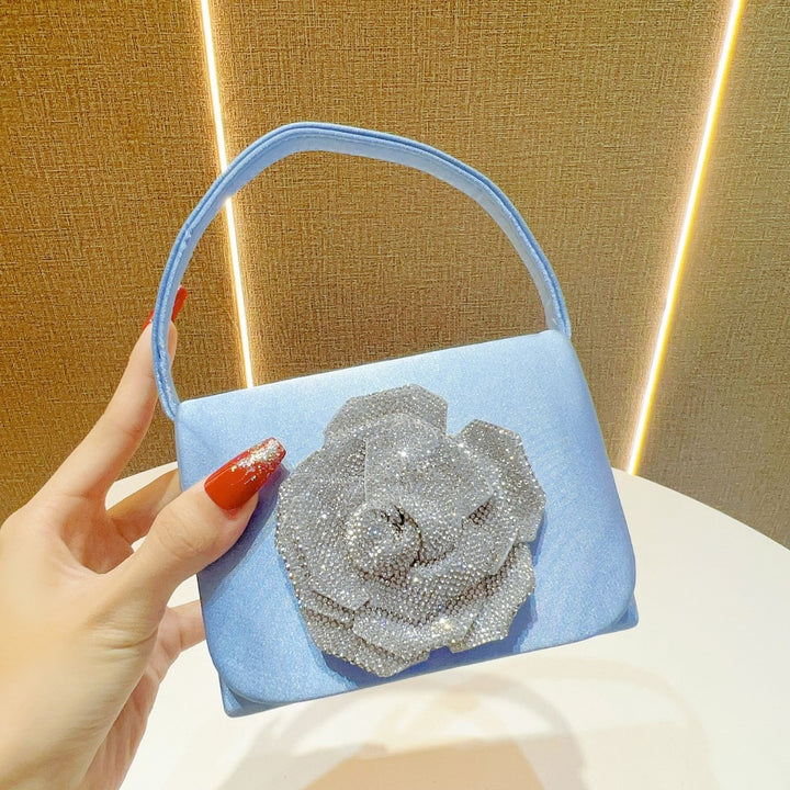Elegante Satinkleid Abendtasche
