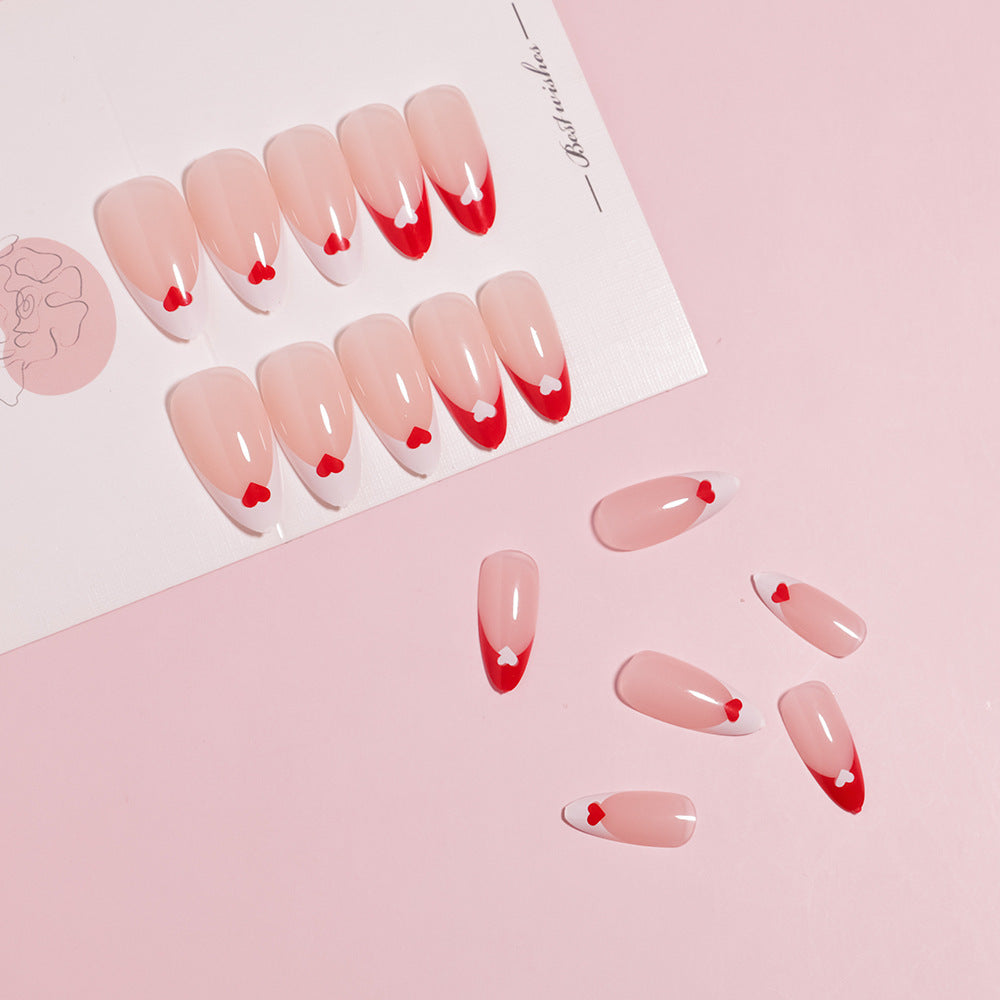 Modische Nagelkunst Karnz