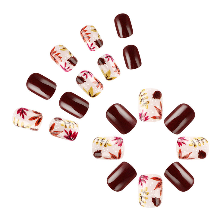 Herbst-inspirierte Press-On Nagelkunst Karnz