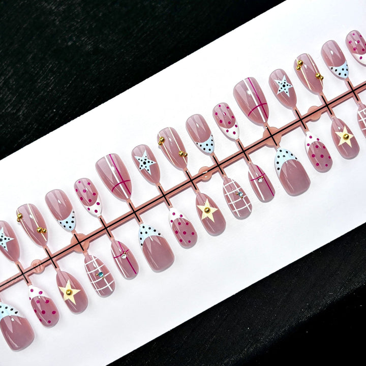 Künstlerisches dekoratives Press-On-Nagelset 1790746064