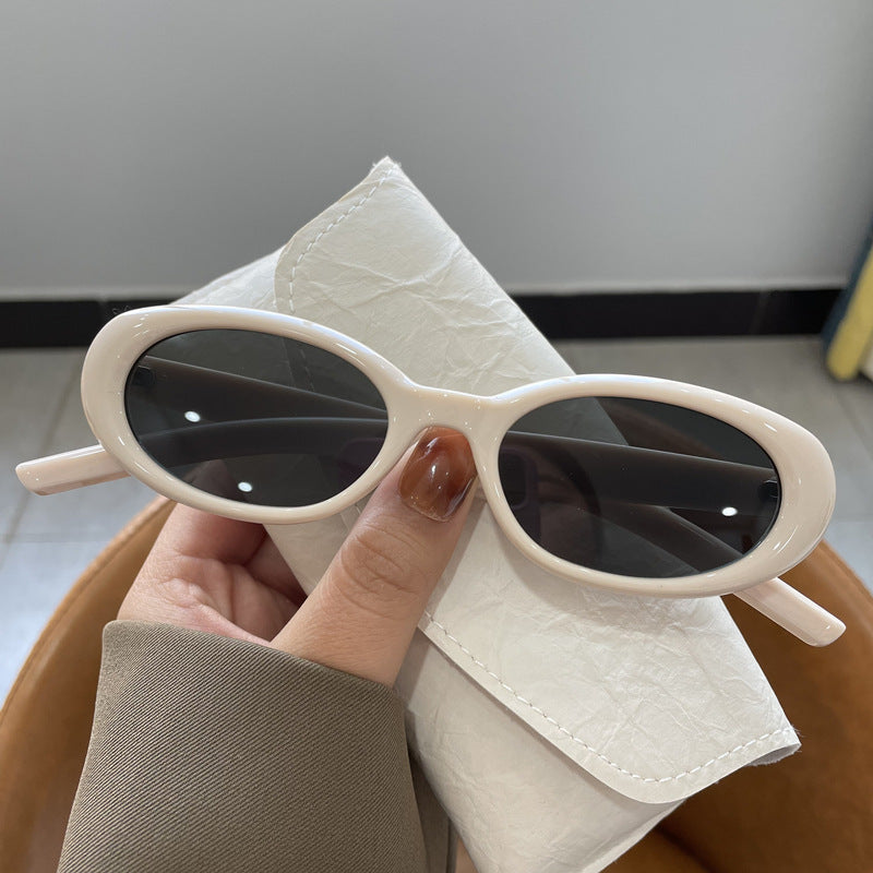 Trendige ovale Rahmen-Sonnenbrille Karnz