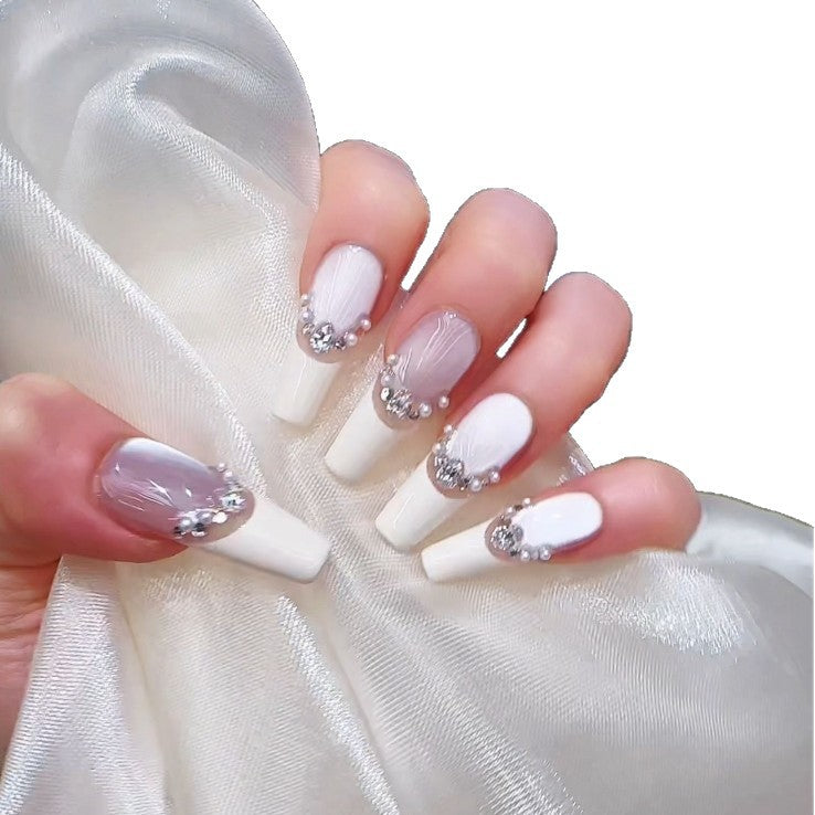Elegante Nagelkunst Karnz