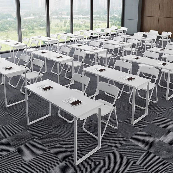 Moderner Konferenztisch mit integriertem Stauraum Karnz
