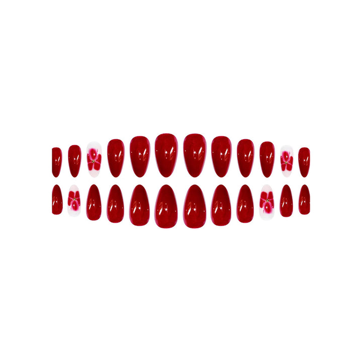 Elegante florale Press-On-Nagelkunst Karnz