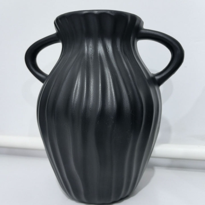 Elegante gerippte Dekovase Karnz
