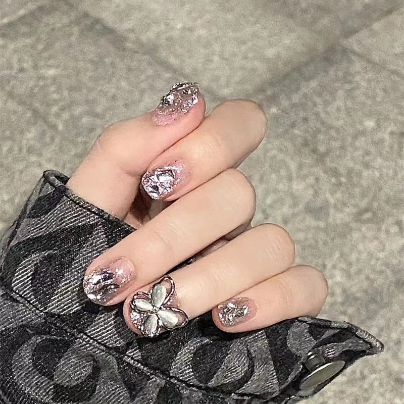 Glamouröse Ringkollektion Karnz