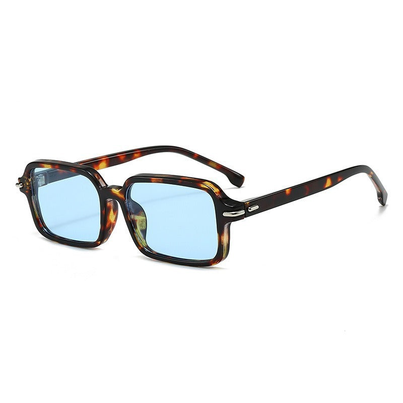 Damen modische quadratische Sonnenbrille mit stilvollem Kunststoffrahmen und blauen Gläsern Karnz