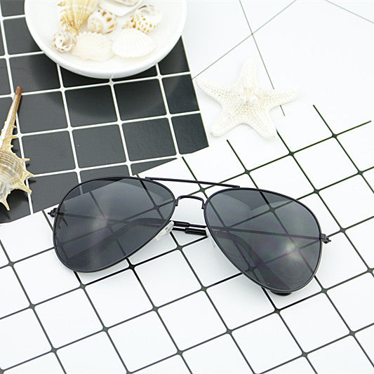 Damen moderne Piloten-Sonnenbrille mit farbverlaufendem Linsen-Design Karnz