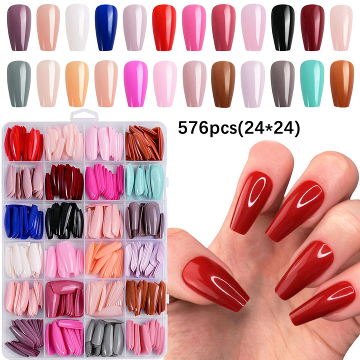 Premium Glänzende Fingernagelspitzen Karnz